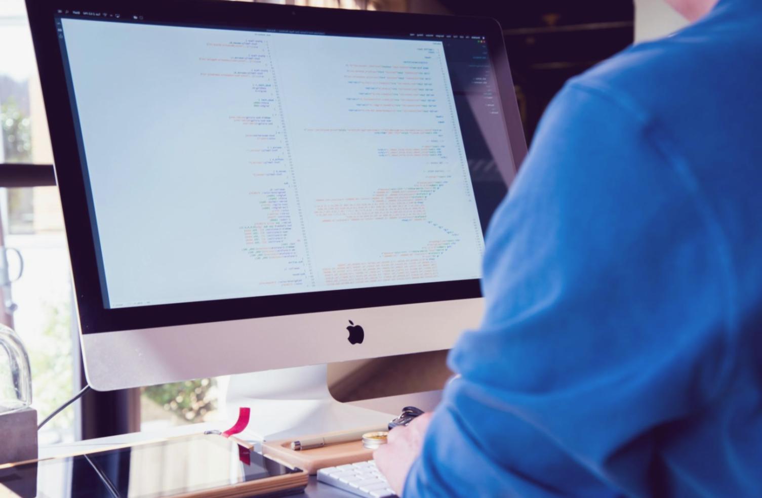 Flexibles Lernen mit verschiedenen Geräten und Zeitplänen